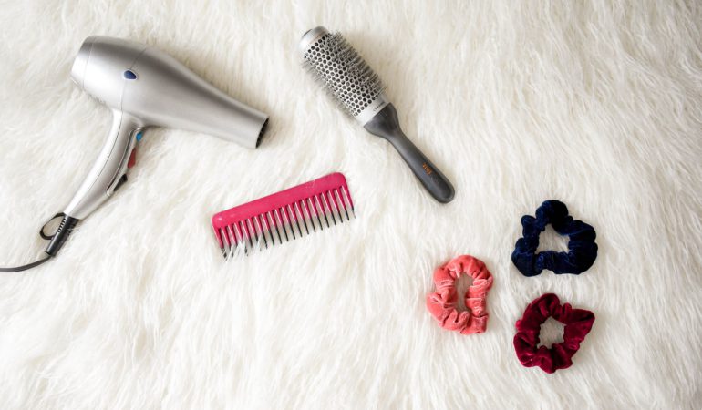 Hot-Styling Tools Are Your Hair’s Biggest Enemies! See the Best Heat Protection Sprays